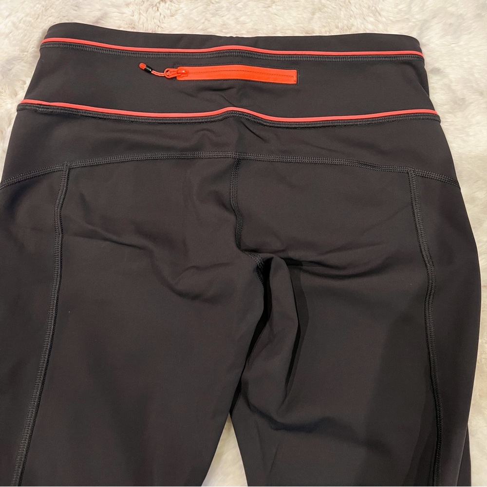 Lululemon Capris. Like New. Barely Worn. Size 6. … - image 5